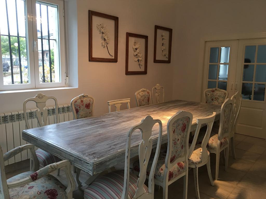 Villa Merenciana Agoncillo Eksteriør billede